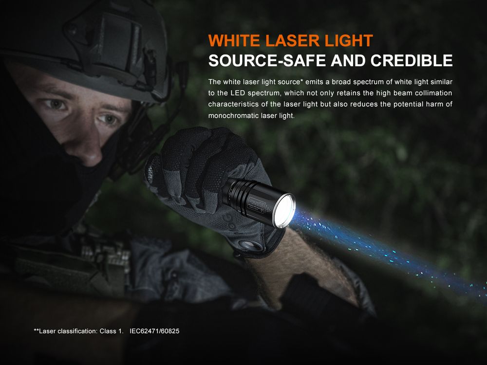 Senter taktis white laser Fenix TK30R dengan jarak 1500 meter