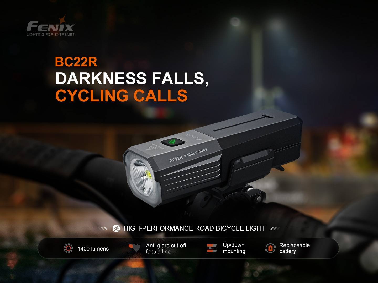 Lampu sepeda Fenix BC22R dengan desain aerodinamis dan fitur canggih untuk keamanan berkendara.