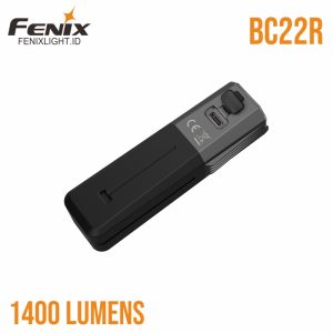 Lampu sepeda Fenix BC22R dengan desain aerodinamis dan fitur canggih untuk keamanan berkendara.