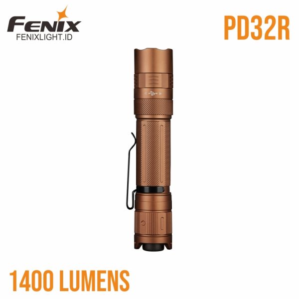 Fenix PD32R senter taktis 1400 lumen, tahan air dan debu.