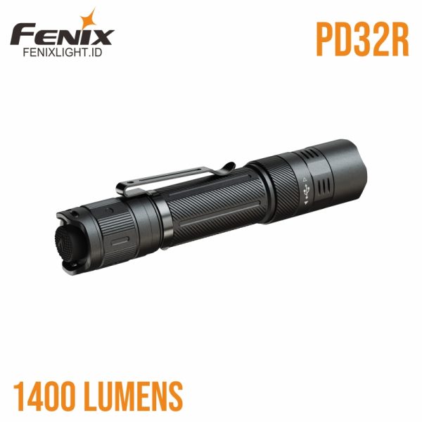 Fenix PD32R senter taktis 1400 lumen, tahan air dan debu.